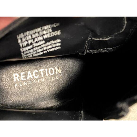 Kenneth Cole Reaction Booties Womens Size 8.5 Tip Plain Wedge Black Ankle Boots - Picture 6 of 9